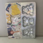 New Wilton Mini Bears Cake Pan 6 Cavity 2105-4497 Sealed. Fixed Price $19.99.