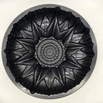 Nordicware Sunflower Bundt Cake Pan Mold 10 Cup Aluminum Usa Floral Bakeware. Fixed Price $19.99.