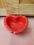 Chantal Red Fluted Edge Heart Shaped Cup Bakeware Ramekin #93-HBP10. Fixed Price $9.99.