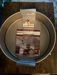 David Burke 9" X 2" Spring Form Pan Non-stick Bakeware New. Fixed Price $26.99.