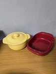 Chantal Set Of Bakeware. Oven, Freezer, Microwave & Dishwasher Safe. Lot 2. Fixed Price $25.99.