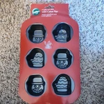 Wilton: 6 Cavity Holiday Mitten Snowmen Mini Cake Pan #2105-3513 New Non-stick. Fixed Price $12.00.