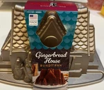 Cup Nordic Ware Gingerbread House Bundt Cake Pan Christmas Baking 2.1L 1839984. Fixed Price $14.75.