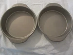 Set Of 2 Pioneer Woman 9" Round Cake Pans Gold Ree Drummond. Fixed Price $30.00.