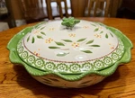 Temptations Pie Dish With Lid Green 9. Fixed Price $25.00.