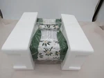 Nib Temptations Old World Poinsettia 9 X Baking Dish With Tote Green. Fixed Price $29.99.