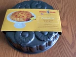 Nordic Ware Pineapple Upside Down Cake Pan 10 Round 8 Cup Non Stick Nos. Fixed Price $9.99.