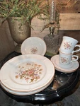 Beautiful Vintage 8 Piece Set Antique Array, Brick Oven Stoneware,meadow Flowers. Fixed Price $30.00.