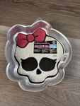Wilton Monster High Doll Girl Birthday Party Cake Pan Skullette #2105-6677. Fixed Price $22.00.