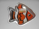 Vtg 2006 Wilton Tropical Fisherman Nautical Party Cake Pan Mold #2105-1014. Fixed Price $20.99.