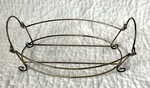 Temptations Distressed Metal Wire Rack Stand For Floral Lace Oval Baker Carrier. Fixed Price $10.00.