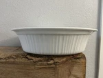 Corningware Dish French White 4 Qt Oval Casserole Roaster No Lid Oven Table. Fixed Price $24.98.