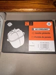 Creuset Cast Iron Bell Pepper Cocotte 2.25 Qt Aubergine Purple Nib Rare. Fixed Price $475.00.