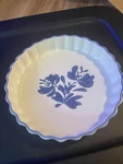 Pfaltzgraff Yorktowne Quiche Dish Pie Plate Scalloped 10. Fixed Price $15.00.