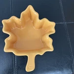 Chantal 93-MP15 12 Oz Yellow Dish In Shape Of Leaf. Fixed Price $22.00.