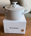 Creuset Stoneware Jardin Relief Collection 8 Oz Mini Cocotte Meringue. Fixed Price $54.99.