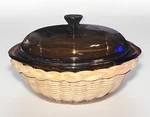 Vintage Pyrex Designs Corning 1.5 Qt Covered Casserole Rattan Basket 623-C. Fixed Price $29.99.