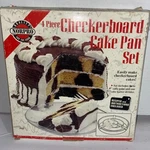 New Norpro 4 Piece Checkerboard Cake Pan Set #3813 Mib. Fixed Price $12.00.