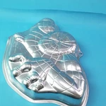 Wilton 2105-5050 Crawling Spiderman Cake Pan Baking Mold 2002 Marvel. Fixed Price $16.95.