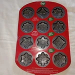 Wilton Christmas Cookie Mold Pan 12 Cavity. Fixed Price $20.85.
