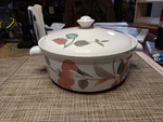 2.5 Qt Mikasa Ultra Ceram Covered Casserole Dish Silk Flowers Japan UP009 Vg. Fixed Price $21.58.