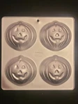 Wilton 1990 Halloween Pumpkin Jack Lantern Muffin Cup Cake Pan Tin 2105-9497. Fixed Price $9.99.
