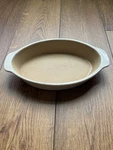 Pampered Chef Family Heritage Stoneware Oval Baker Vanilla Glaze #061101. Fixed Price $16.00.