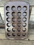 Wilton Mini Muffin Munchies Pan 24 Mold Shallow Cakes Cookies Tarts Tops. Fixed Price $9.99.