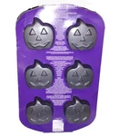 Wilton Mini Jack-lantern Pumpkin Cake Pan 2008 6 Cavity #2105-1541 New. Fixed Price $10.99.