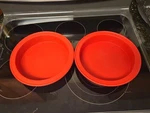 Set Of 2 Red Kitchenaid Silicone Cake Pans 9 Inch Round Very Nice. Fixed Price $18.00.