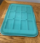 Pampered Chef Silicone Mold Turquoise Snack Bar Maker With Lid. Fixed Price $12.00.