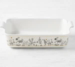 Le Creuset Stoneware Honeycomb Lasagna Pan Nwt. Fixed Price $91.00.