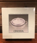 Nos! Oneida Round Baker With Lid: Silverplate, Serving Dish 10.2", 2.5 Quart. Fixed Price $15.99.