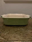 Le Creuset 6 X Stoneware Petit Square Baking Dish Green 11-28. Fixed Price $25.00.