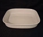 Vintage Large Corning French White F-21-B 4.5L Lasagna Casserole Pan. Fixed Price $47.41.