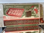 Vintage Us Stamping Gourmet Cookware Lasagna Bake & Serve Yellow Pan Orig Box. Fixed Price $15.00.