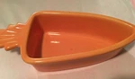 Chantal 93-CA22 Carrot-shaped Orange-glazed Bakeware Dish One Cup. Fixed Price $9.99.