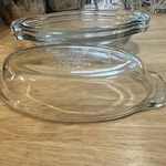 Anchor Hocking Ovenware Oval Glass Baking Dish 1QT Safe. Fixed Price $15.00.