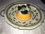 Rare Temptations Black Old World Chicken Chip & Dip Wire Rack Hen Nest 14". Fixed Price $77.77.