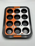 Le Creuset 12 Cup Muffin Tray New. Fixed Price $49.99.