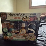 Masterchef Junior Vr Cooking Kit, 30 Recipes, 21 Activities, Ages 8-13. Fixed Price $24.00.