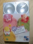 Wilton 1987 Mini Pan 2105-1760 Makes Six 1-1/2 Balls Clowns Caps Cakes New. Fixed Price $9.99.