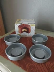 Wilton Mini Cake Pan Set Tasty-fill Non-stick Surface Of 4 Original Box. Fixed Price $14.00.