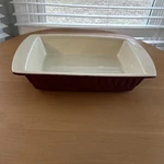 Kitchenaid 3 Quart Loaf Bread Pan Casserole Dish Ceramic/stoneware Maroon Cream. Fixed Price $5.99.