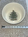 Spode Christmas Tree Imperial Oven To Table Round Casserole Baking Dish Cookware. Fixed Price $28.00.