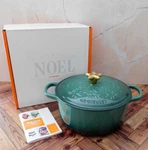 Creuset Noel Collection Holiday Tree Cast Iron Dutch Oven In Artichaut - New. Fixed Price $389.95.