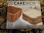 Fred Cakewich Easy-release Silicone Pan Brand New!! Free Shipping. Fixed Price $24.30.