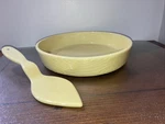 Temptations Woodland Yellow Buttercream Round Baker Quiche Baking Dish & Server. Fixed Price $19.99.