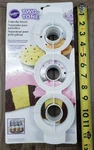 Wilton Cupcake 2105-0169 Set Two-tone Inserts New Package Fast Ship. Fixed Price $16.99.