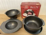 Betty Crocker Bake Fill 4 Pc Cake Pan Set - Complete. Fixed Price $23.00.